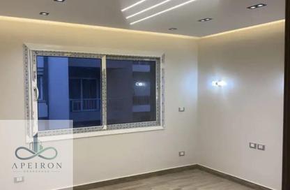 Apartment - 3 Bedrooms - 2 Bathrooms for rent in Cluster 4 - Hyde Park - New Cairo City - Cairo Apartment - 3 Bedrooms - 2 Bathrooms for rent in Cluster 4 - Hyde Park - New Cairo City - Cairo