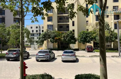 Apartment - 3 Bedrooms - 3 Bathrooms for rent in O West - 6 October Compounds - 6 October City - Giza