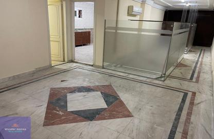 Office Space - Studio - 4 for rent in Cornish El Nile St. - Maadi - Hay El Maadi - Cairo