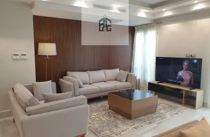 أي فيلا - 3 غرف نوم - 3 حمامات للايجار في ماونتن فيو هايد بارك - كمبوندات التجمع الخامس - التجمع الخامس - مدينة القاهرة الجديدة - القاهرة