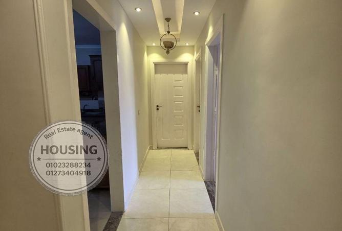 77304759 - Property Image 2