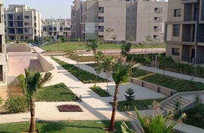 شقة - 3 غرف نوم - 2 حمامات للبيع في مون ريزيدنس - فيفث سكوير - التجمع الخامس - مدينة القاهرة الجديدة - القاهرة