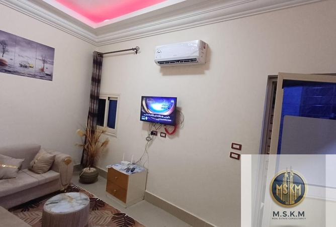 104045600 - Property Image 2