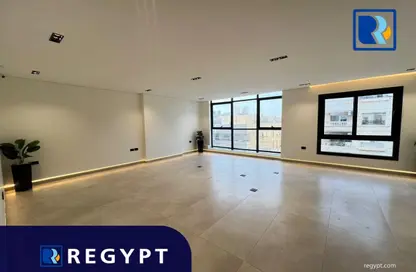 Office Space - 3 Bedrooms - 3 Bathrooms for rent in Rayhanah Plaza - Zahraa El Maadi - Hay El Maadi - Cairo