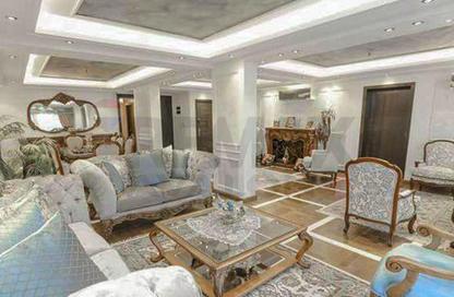 Apartment - 5 Bedrooms - 2 Bathrooms for sale in Al Fath St. - Fleming - Hay Sharq - Alexandria Apartment - 5 Bedrooms - 2 Bathrooms for sale in Al Fath St. - Fleming - Hay Sharq - Alexandria
