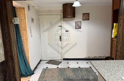 Apartment - 2 Bedrooms - 2 Bathrooms for rent in Mostafa Abou Heif St. - Saba Basha - Hay Sharq - Alexandria
