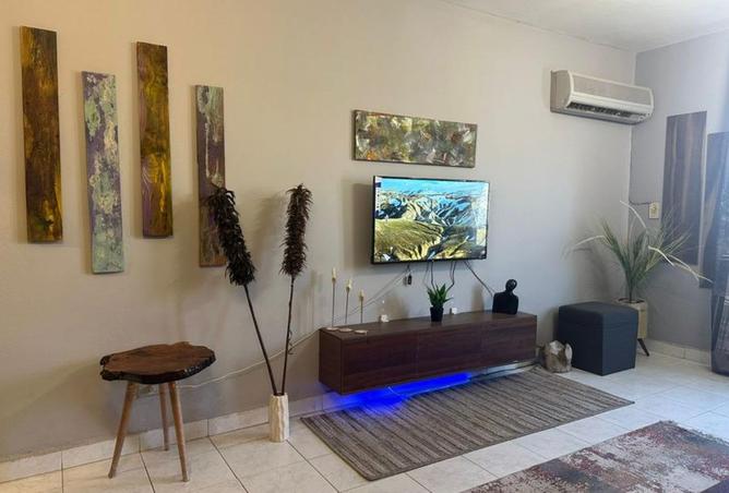 69837654 - Property Main Image