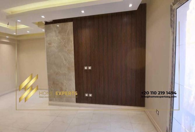 53727024 - Property Image 3