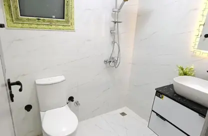 شقة - 2 غرف نوم - 2 حمامات للبيع في البوابة الرابعة - مينا - حدائق الاهرام - الجيزة