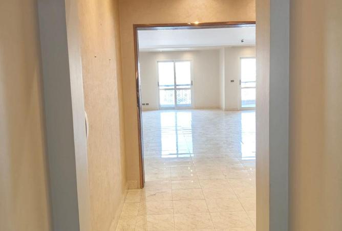 66955737 - Property Image 3