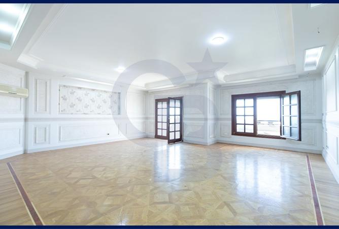 98831377 - Property Image 2