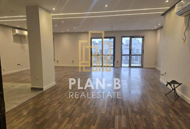 66167889 - Property Main Image