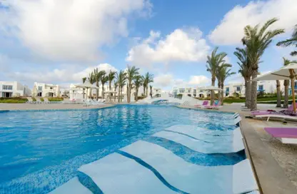 Penthouse - 3 Bedrooms - 3 Bathrooms for sale in Mountain View - Ras Al Hekma - North Coast