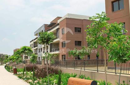 Apartment - 2 Bedrooms - 3 Bathrooms for sale in District 5 - 5th Settlement Compounds - The 5th Settlement - New Cairo City - Cairo