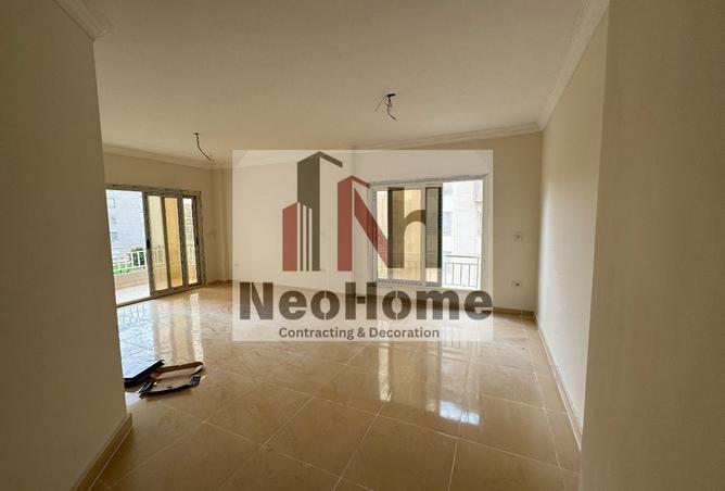 106859302 - Property Image 2