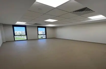 عيادة - 2 غرف نوم - 2 حمامات للبيع في ويستاون - كمبوندات الشيخ زايد - الشيخ زايد - الجيزة