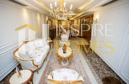 Apartment - 3 Bedrooms - 3 Bathrooms for sale in Al Farek Ismail Srhank St. - Laurent - Hay Sharq - Alexandria