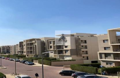 Apartment - 3 Bedrooms - 2 Bathrooms for sale in Moon Residences - Fifth Square - The 5th Settlement - New Cairo City - Cairo