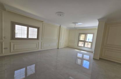 Apartment - 3 Bedrooms - 2 Bathrooms for rent in North Lotus - El Lotus - New Cairo City - Cairo