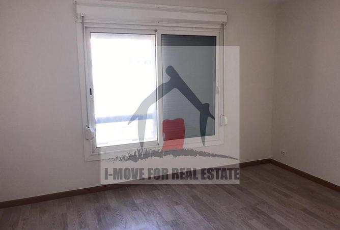 8693844 - Property Image 3