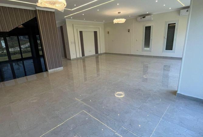 54751600 - Property Main Image