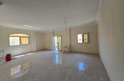 Apartment - 3 Bedrooms - 3 Bathrooms for rent in Orouba Axis - Area A - Ganoob El Acadimia - New Cairo City - Cairo