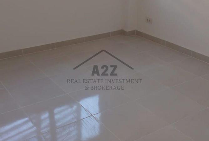 57742378 - Property Image 3