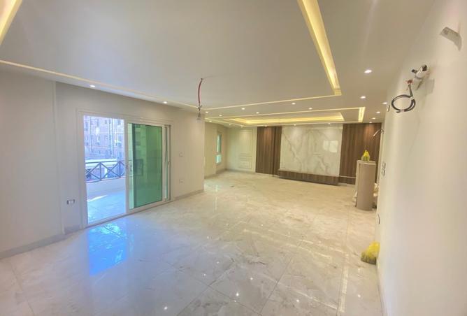 8297401 - Property Image 2