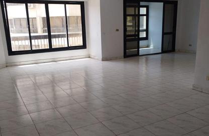 Apartment - 3 Bedrooms - 3 Bathrooms for rent in Abbas Al Akkad St. - 1st Zone - Nasr City - Cairo