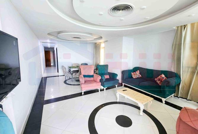 89828591 - Property Image 2