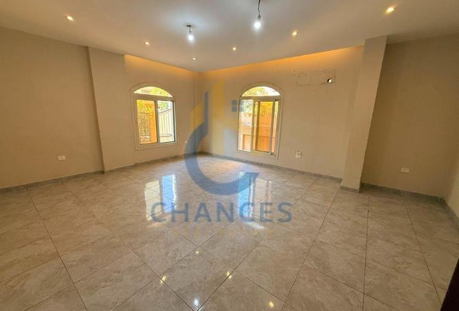 99812309 - Property Image 2
