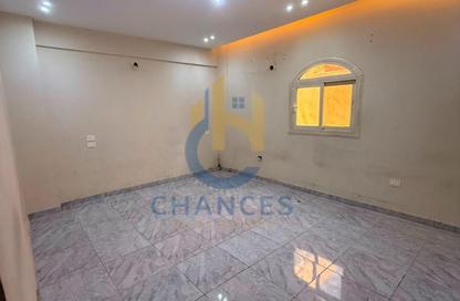 Apartment - 3 Bedrooms - 2 Bathrooms for sale in Al Imam Zain Al Abdeen St. - El Banafseg 9 - El Banafseg - New Cairo City - Cairo