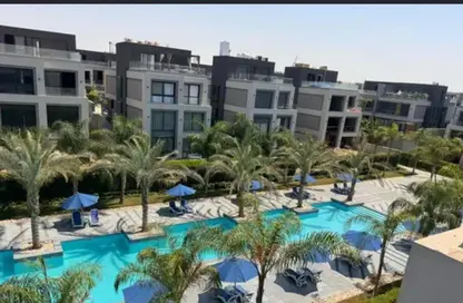 فيلا - 6 غرف نوم - 5 حمامات للبيع في باتيو كازا - الباتيو - كمبوندات الشروق - مدينة الشروق - القاهرة