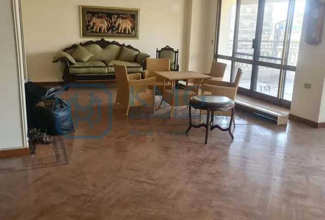 121151437 - Property Image 2