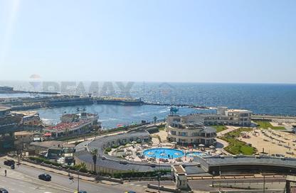 Apartment - 2 Bedrooms - 1 Bathroom for rent in Roushdy - Hay Sharq - Alexandria