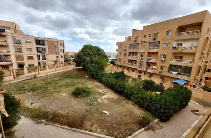 Apartment - 2 Bedrooms - 1 Bathroom for sale in 11th District - Sheikh Zayed City - Giza