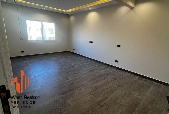 52724758 - صورة العقار 2