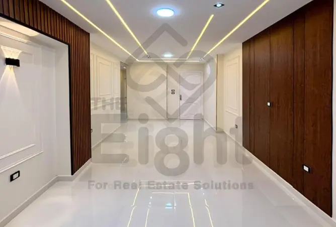 120357610 - Property Image 2