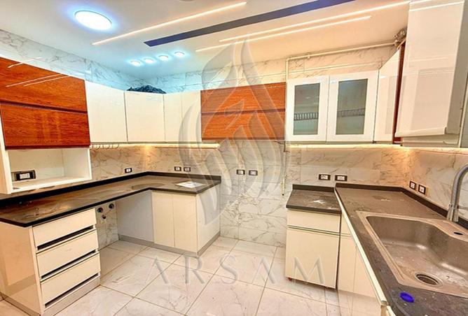 8603027 - Property Image 3