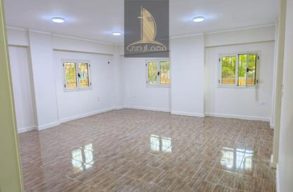 Apartment - 3 - 3 for rent in South Lotus - El Lotus - New Cairo City - Cairo