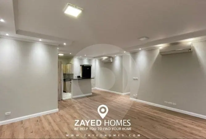 112695102 - Property Image 2