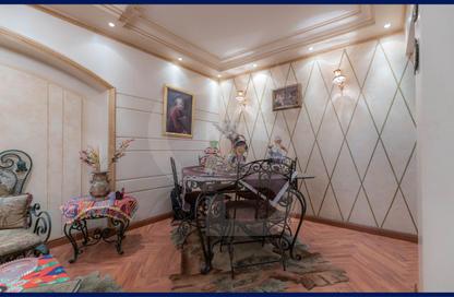 Apartment - 5 Bedrooms - 2 Bathrooms for sale in Abdel Salam Aref St. - Saraya - Sidi Beshr - Hay Awal El Montazah - Alexandria