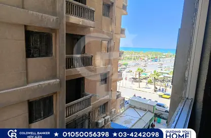 شقة - 2 غرف نوم - 2 حمامات للبيع في سان ستيفانو - حي شرق - الاسكندرية