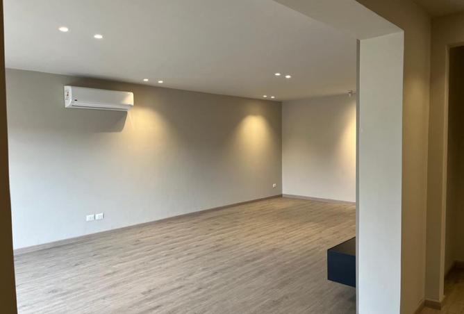 8416555 - Property Image 3