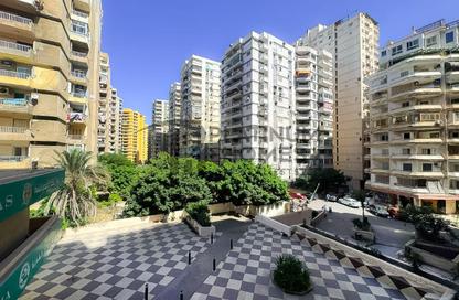 Apartment - 3 - 2 for rent in Al Ekbal St. - Laurent - Hay Sharq - Alexandria