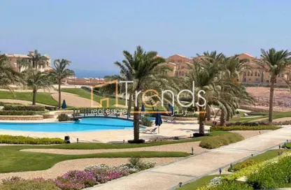 Chalet - 2 Bedrooms - 2 Bathrooms for sale in La Vista Topaz - La Vista - Al Ain Al Sokhna - Suez
