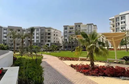 Apartment - 2 Bedrooms - 3 Bathrooms for sale in Hyde Park - New Cairo City - Cairo