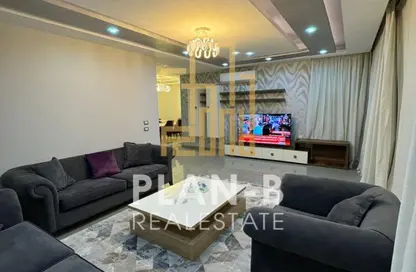 Apartment - 2 Bedrooms - 2 Bathrooms for rent in Al Karma 1 - 4th District - Sheikh Zayed City - Giza