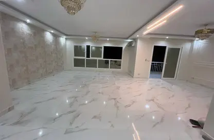 شقة - 4 غرف نوم - 3 حمامات للبيع في مدينتي - القاهرة