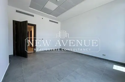 عيادة - 2 غرف نوم - 1 حمام للايجار في ميفيدا - كمبوندات التجمع الخامس - التجمع الخامس - مدينة القاهرة الجديدة - القاهرة